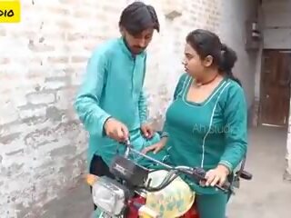 Desi Bike Ride Woman with a very first-rate Ass, x rated clip 83
