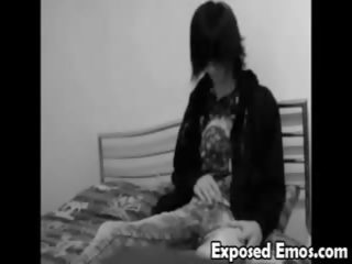 Desiring emo ýaş goluboý teasing us with his wang