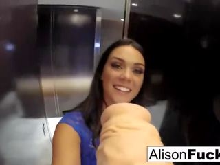 Adolescent karanasan may alison tyler